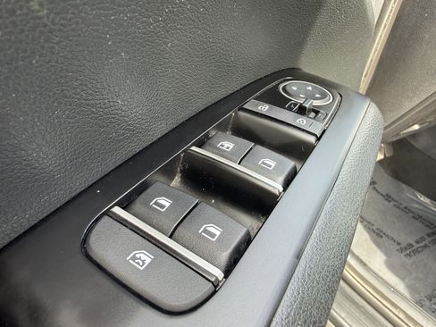 Used 2023 Kia Soul LX w/ Option Group 015 image 13