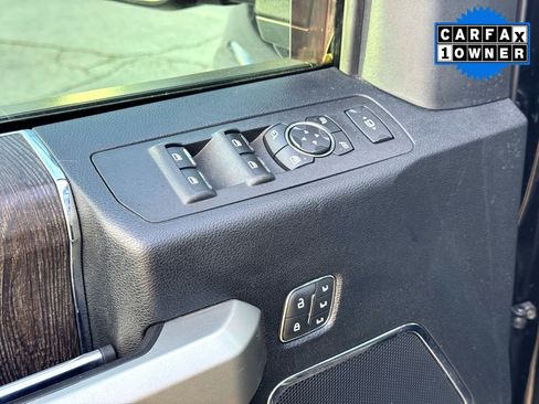 Used 2020 Ford F250 Lariat image 16