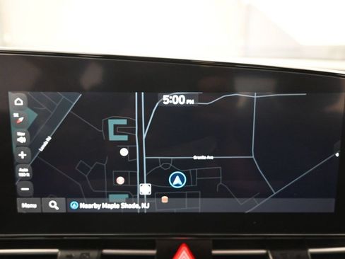 Used 2025 Hyundai Elantra SEL FWD image 14