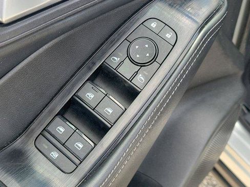 Used 2024 Nissan Rogue SV AWD/4WD image 19