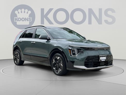 Used 2023 Kia Niro Wave w/ Wave Preserve Package FWD image 10