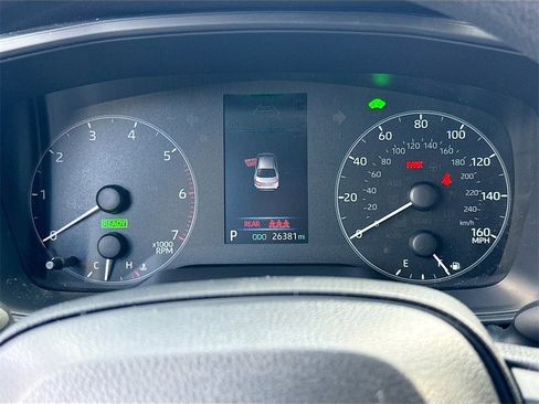 Used 2024 Toyota Corolla LE image 13