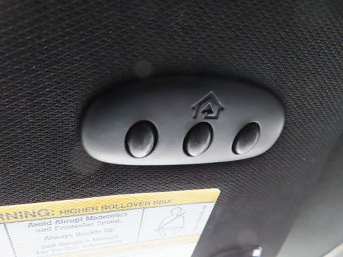 Used 2018 Ford Explorer Limited w/ Equipment Group 301A image 33