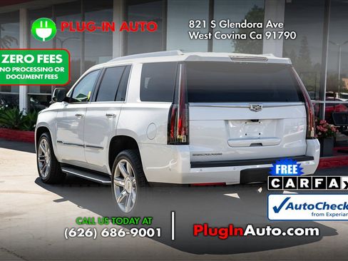 Used 2020 Cadillac Escalade Premium Luxury AWD/4WD image 3