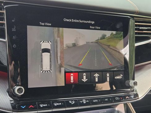 Used 2024 Jeep Grand Wagoneer Series III w/ Rear Seat Video Group 1 image 34