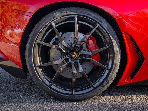 Used 2013 Lamborghini Aventador LP 700-4 image 46