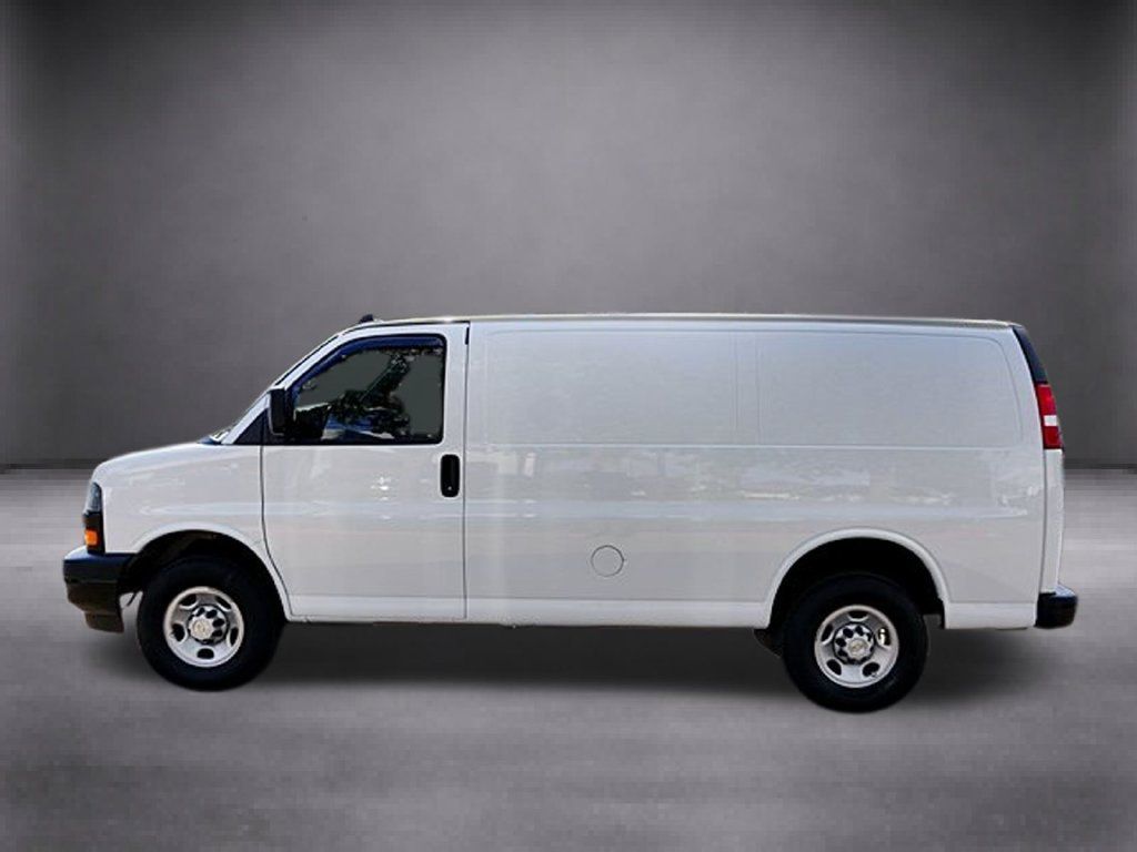 Used 2023 Chevrolet Express 2500 w/ Driver Convenience Package RWD image 9