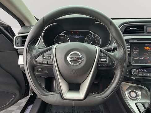 Used 2019 Nissan Maxima 3.5 SL w/ Floor Mat Group FWD image 12