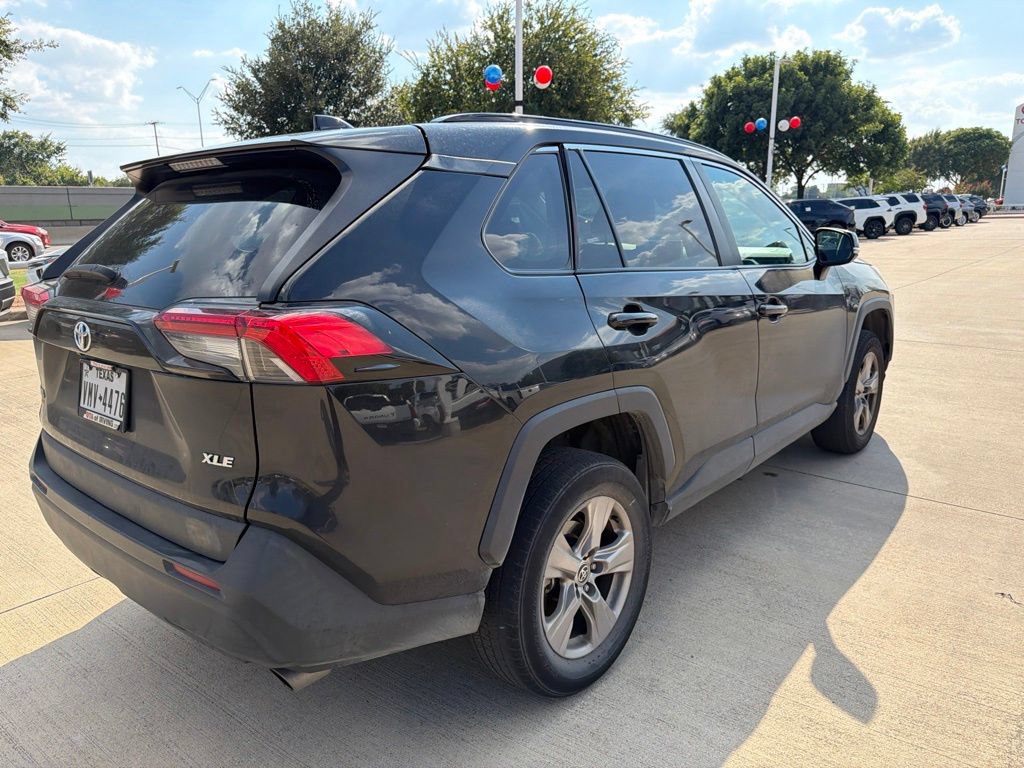 Used 2023 Toyota RAV4 XLE FWD image 3