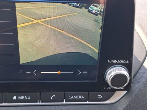 Certified 2024 Nissan Sentra SV w/ Trunk Package image 14