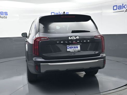 New 2025 Kia Telluride LX FWD image 7
