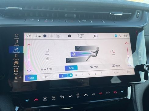 New 2026 Jeep Grand Cherokee Limited image 23