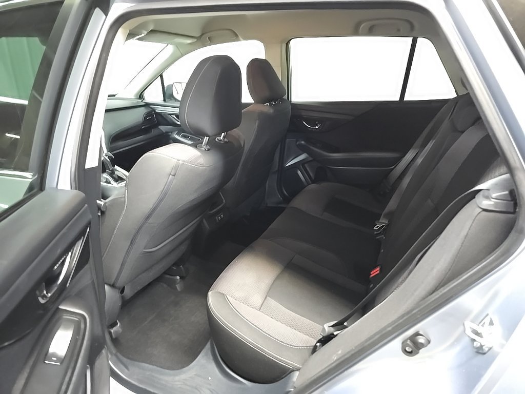 Used 2020 Subaru Outback Premium AWD/4WD image 30