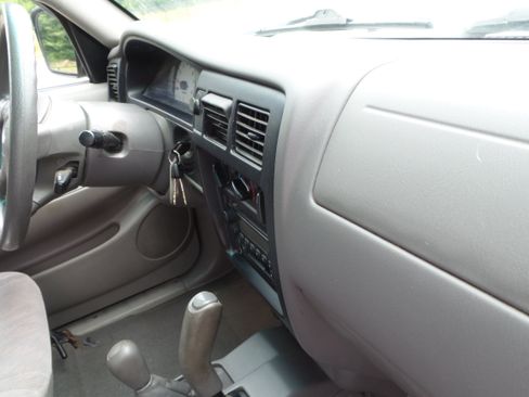 Used 2002 Toyota Tacoma 4x4 Double Cab image 85