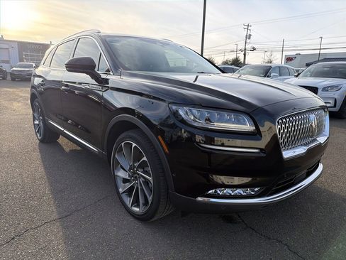 Certified 2023 Lincoln Nautilus Reserve w/ Equipment Group 202A image 7