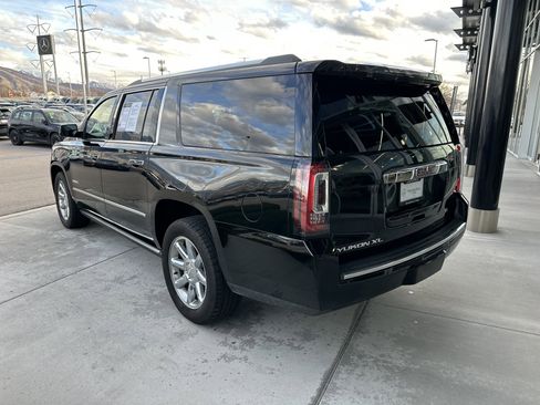 Used 2015 GMC Yukon XL Denali w/ Premium Package image 7