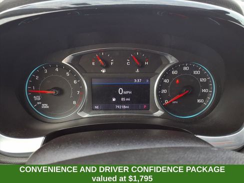 Used 2021 Chevrolet Traverse LT image 3