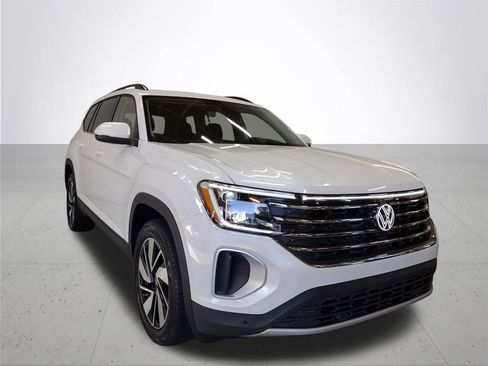 New 2026 Volkswagen Atlas SE AWD/4WD image 3