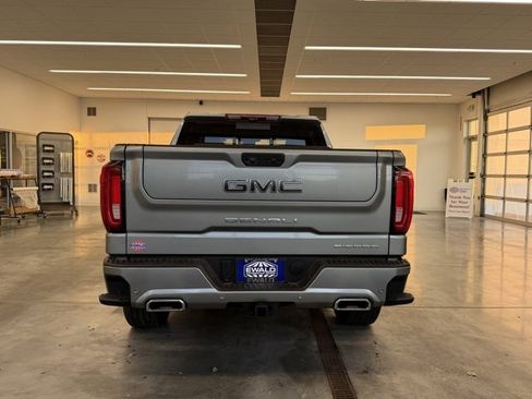 New 2025 GMC Sierra 1500 Denali Ultimate image 7