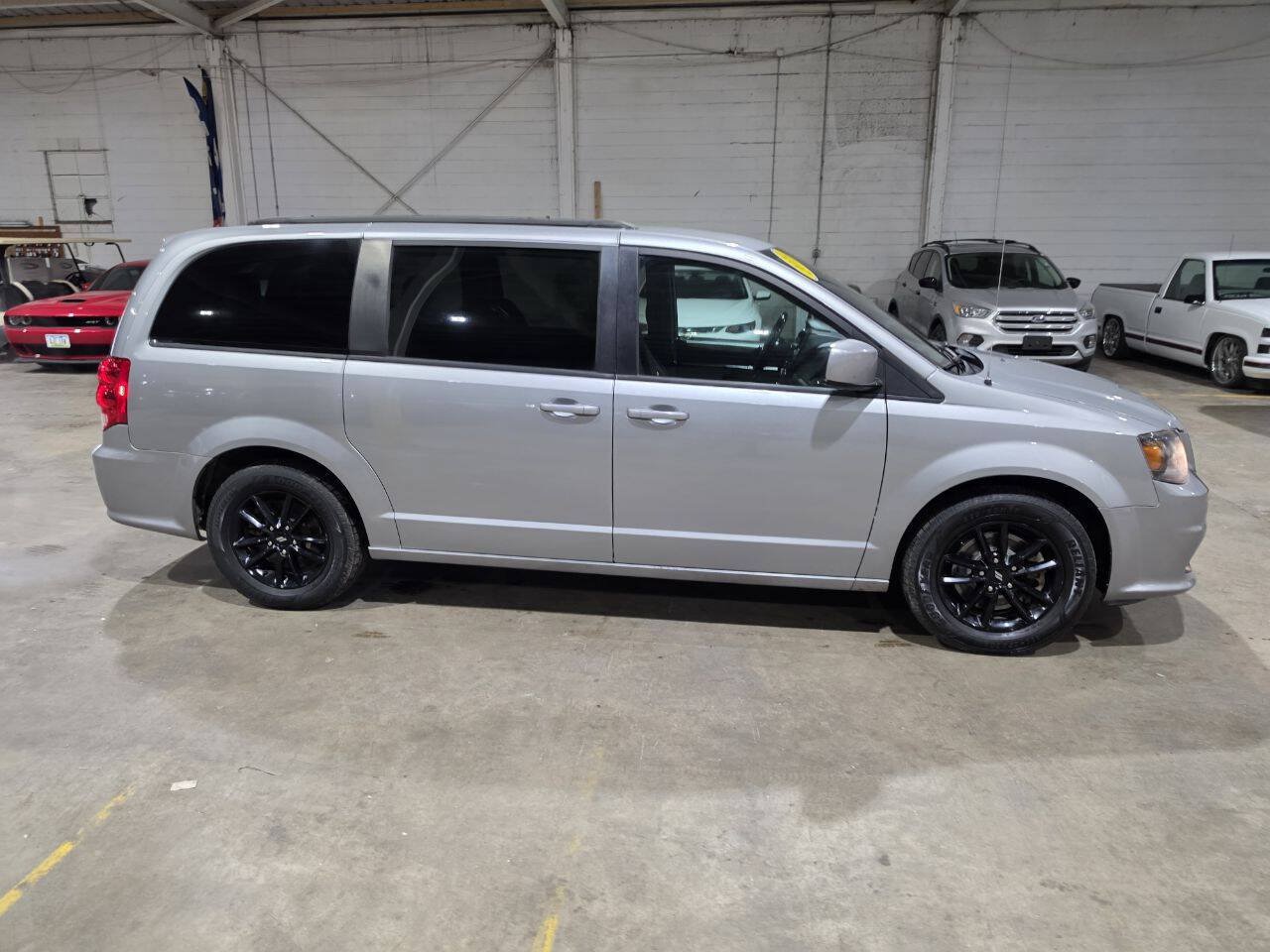Used 2019 Dodge Grand Caravan GT FWD image 15