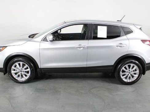 Certified 2021 Nissan Rogue Sport S image 12