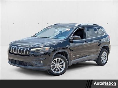 Used 2019 Jeep Cherokee Latitude w/ Popular Appearance Group