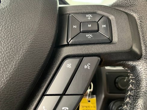 Used 2016 Ford F150 XLT w/ Equipment Group 302A Luxury AWD/4WD image 13