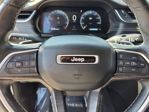 Used 2021 Jeep Grand Cherokee L Limited AWD/4WD image 29