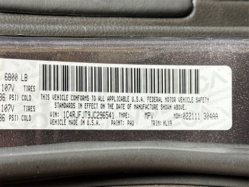 Used 2018 Jeep Grand Cherokee Summit w/ Skid Plate Group image 27