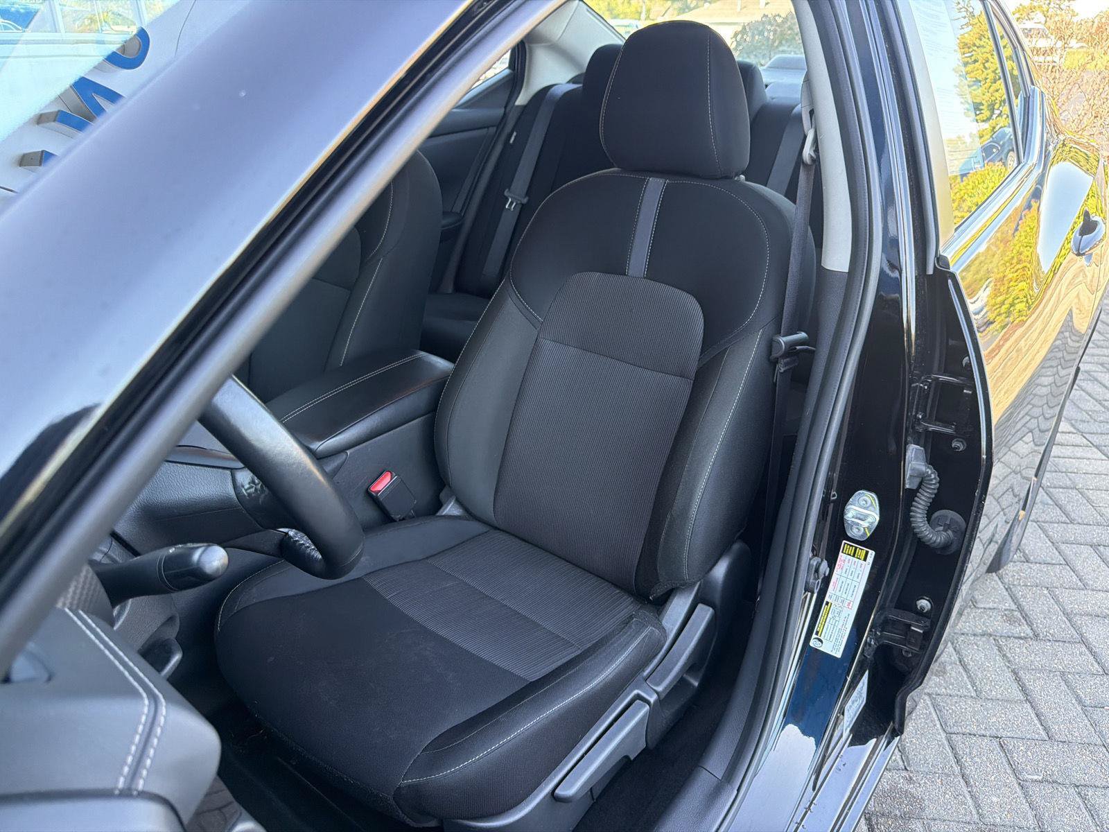 Used 2025 Nissan Sentra SV w/ All-Weather Package FWD image 13