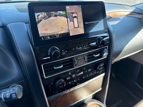 Used 2021 Nissan Armada SL w/ Captain's Chairs Package AWD/4WD image 19