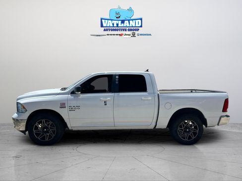 Used 2019 RAM 1500 Lone Star RWD image 2