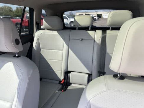 Used 2019 Volkswagen Tiguan SEL w/ 3rd Row Seat Package image 6