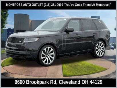 New 2025 Land Rover Range Rover SE