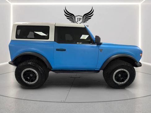 Used 2023 Ford Bronco 2-Door w/ Sasquatch Package AWD/4WD image 8
