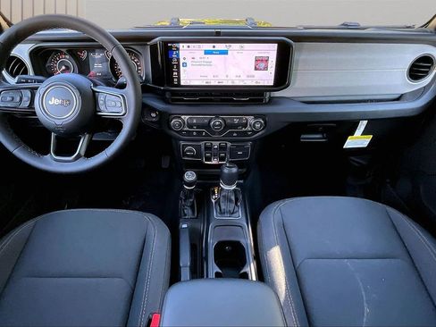New 2026 Jeep Gladiator Sport AWD/4WD image 10