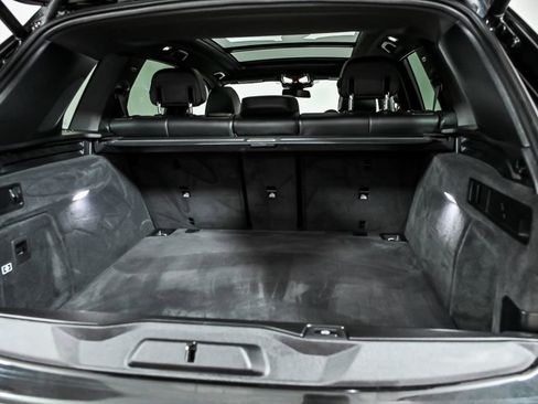 Used 2024 BMW X5 xDrive40i w/ M Sport Package image 9