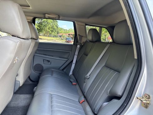 Used 2006 Jeep Grand Cherokee Laredo image 10