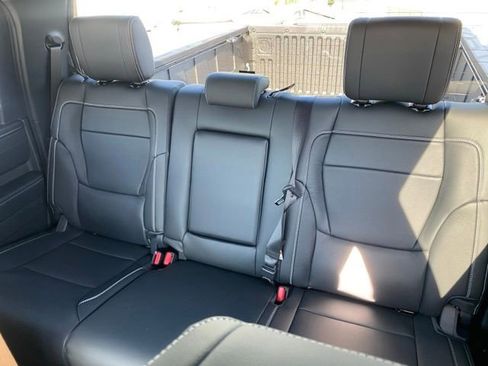 New 2026 Toyota Tundra Limited AWD/4WD image 22