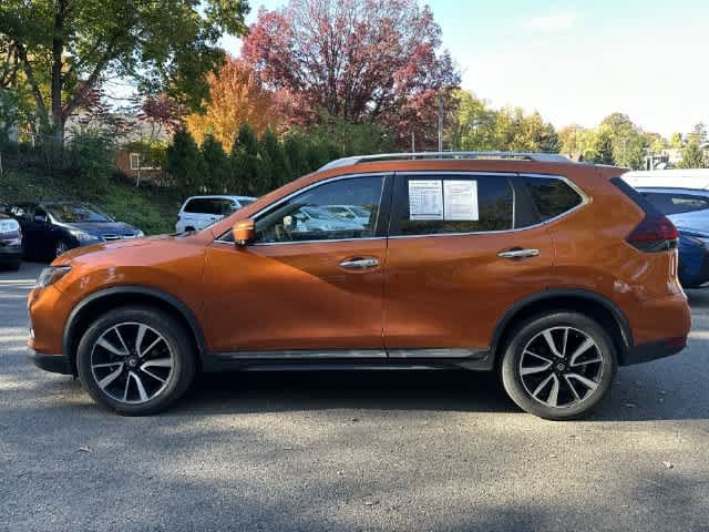 Used 2019 Nissan Rogue SL AWD/4WD image 2