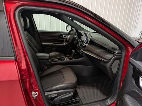 Used 2025 Jeep Compass Trailhawk AWD/4WD image 27