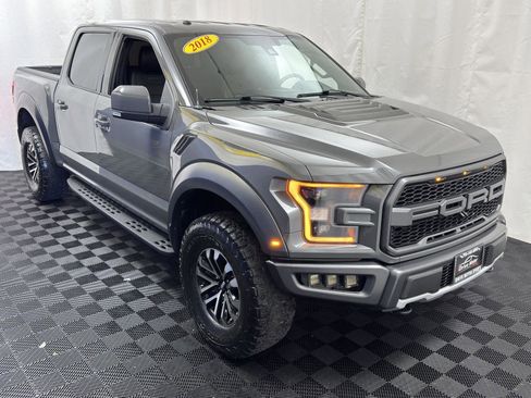 Used 2018 Ford F150 Raptor w/ Equipment Group 802A Luxury image 17