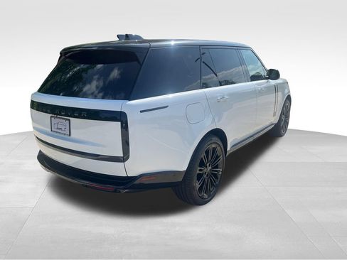 New 2026 Land Rover Range Rover Long Wheelbase SE AWD/4WD image 5