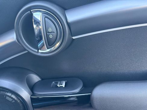 Used 2024 MINI Cooper SE image 27