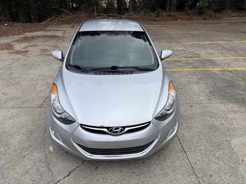 Used 2013 Hyundai Elantra GLS w/ Preferred Pkg image 5