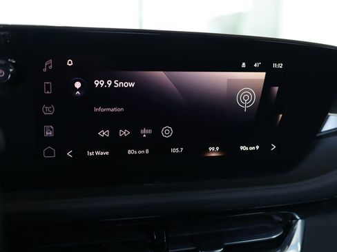 Used 2025 Buick Envista Sport Touring w/ Convenience I Package image 12