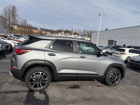 New 2026 Chevrolet TrailBlazer LT w/ LT Cold Weather Package image 3