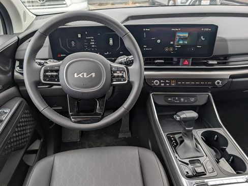 New 2025 Kia Carnival SX image 14