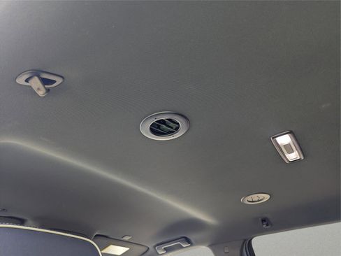 Used 2024 Chevrolet Tahoe Premier image 15