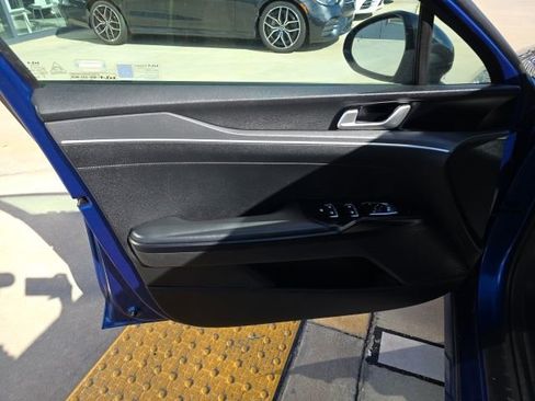 Used 2022 Kia K5 GT-Line w/ GT-Line Awd Premium Package image 11